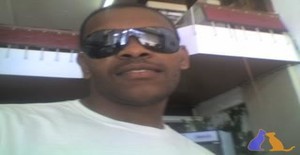 Josym 39 years old I am from Namibe/Namibe, Seeking Dating Friendship with Woman