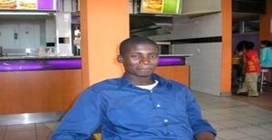 Kaple 31 years old I am from Luanda/Luanda, Seeking Dating Friendship with Woman