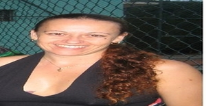 Belinha_sil 50 years old I am from Poços de Caldas/Minas Gerais, Seeking Dating Friendship with Man