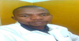 Guelias 38 years old I am from Maputo/Maputo, Seeking Dating Friendship with Woman