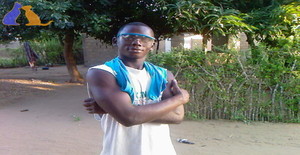 Alexturaz 31 years old I am from Maputo/Maputo, Seeking Dating Friendship with Woman