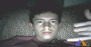 Nathan2123 21 years old I am from Florianópolis/Santa Catarina, Seeking Dating Friendship with Woman